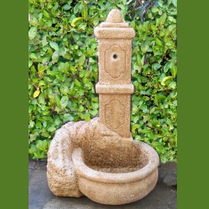 FONTANA CASTELLO